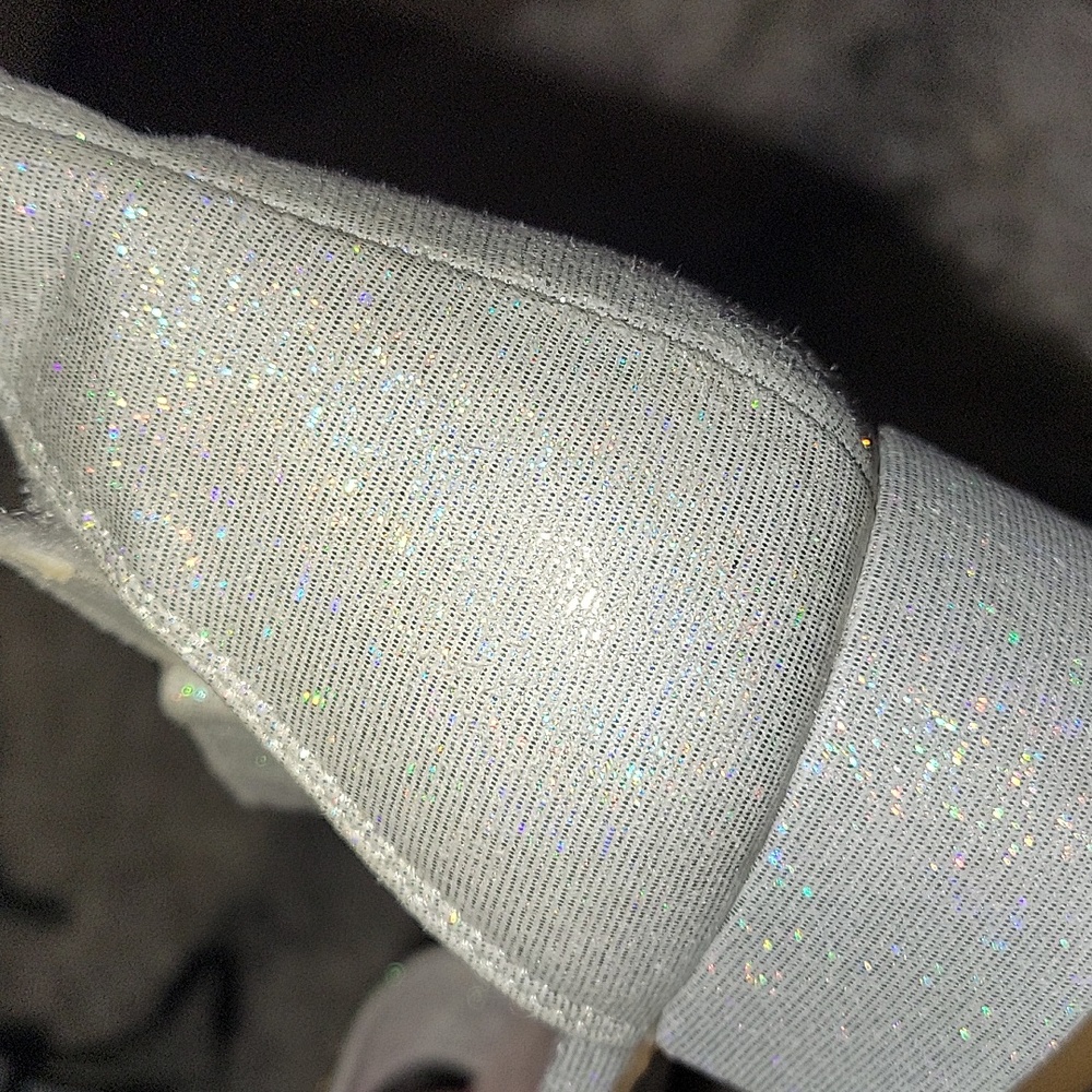 Lil. Girls Sz. 3 Rhinestone Dress Sandals - Picture 5 of 5